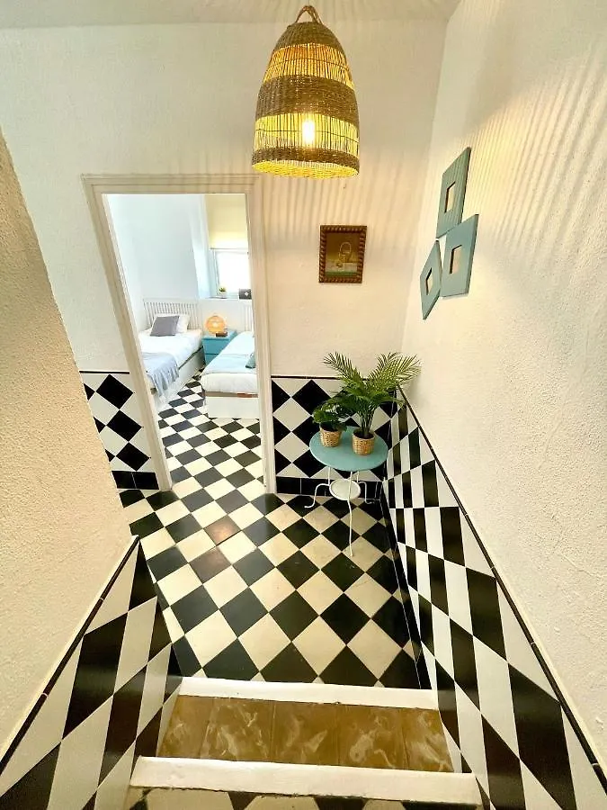 Gatu Villa Salinera, 