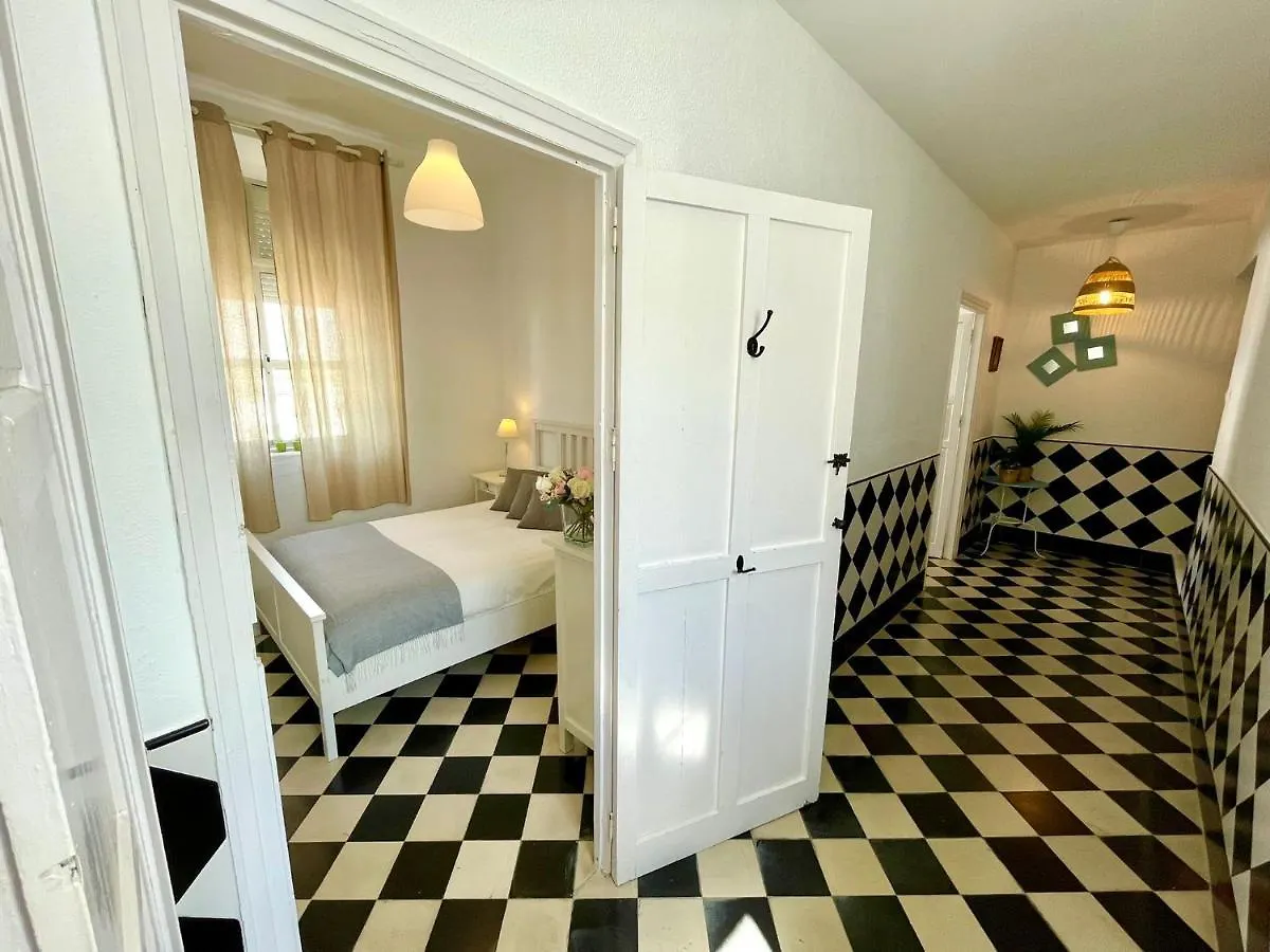 Gatu Villa Salinera, 