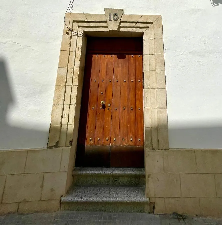 Gatu Villa Salinera, 